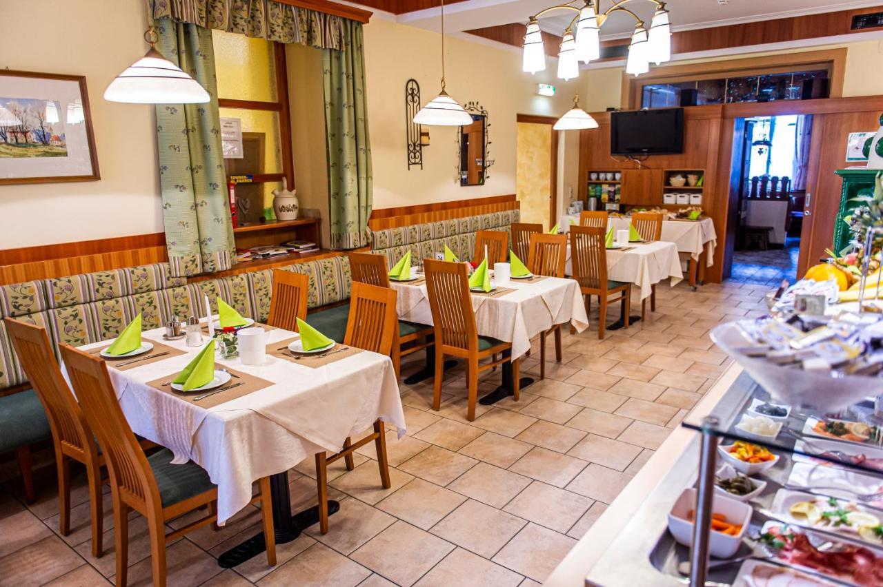 Landhotel Timmerer Moderbrugg ภายนอก รูปภาพ